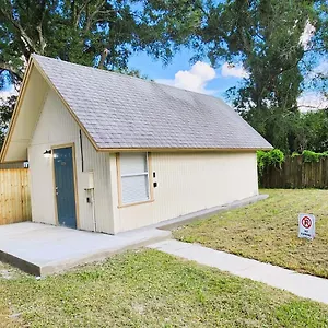Cozy Apartment Tampa
